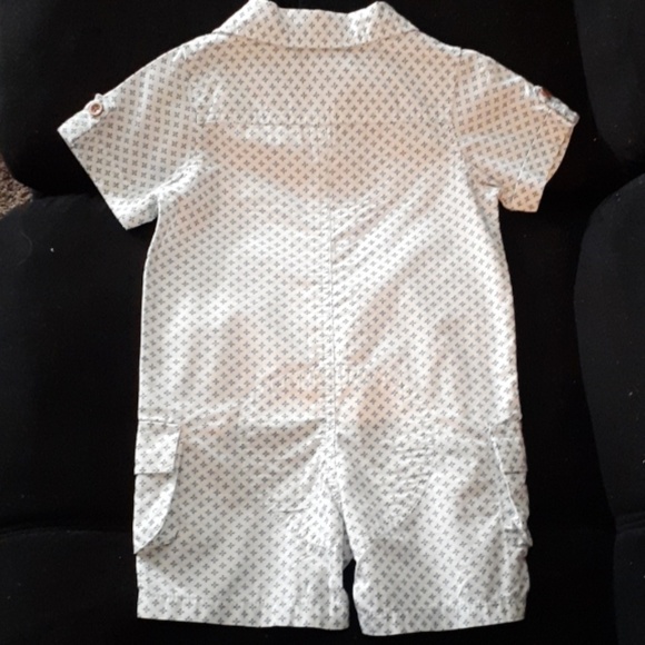 Baby gap 18-24 m one piece outfit - Picture 5 of 7